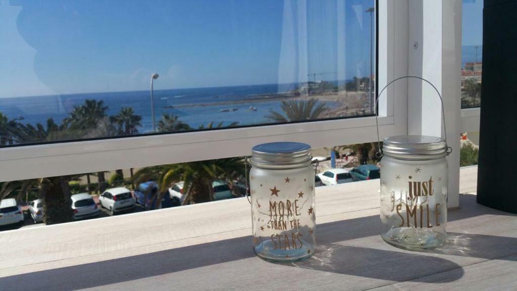 Beachfront Los Cristianos Lägenhet Arona  Exteriör bild