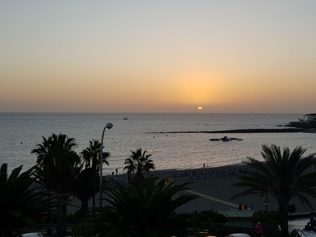 Beachfront Los Cristianos Lägenhet Arona  Exteriör bild